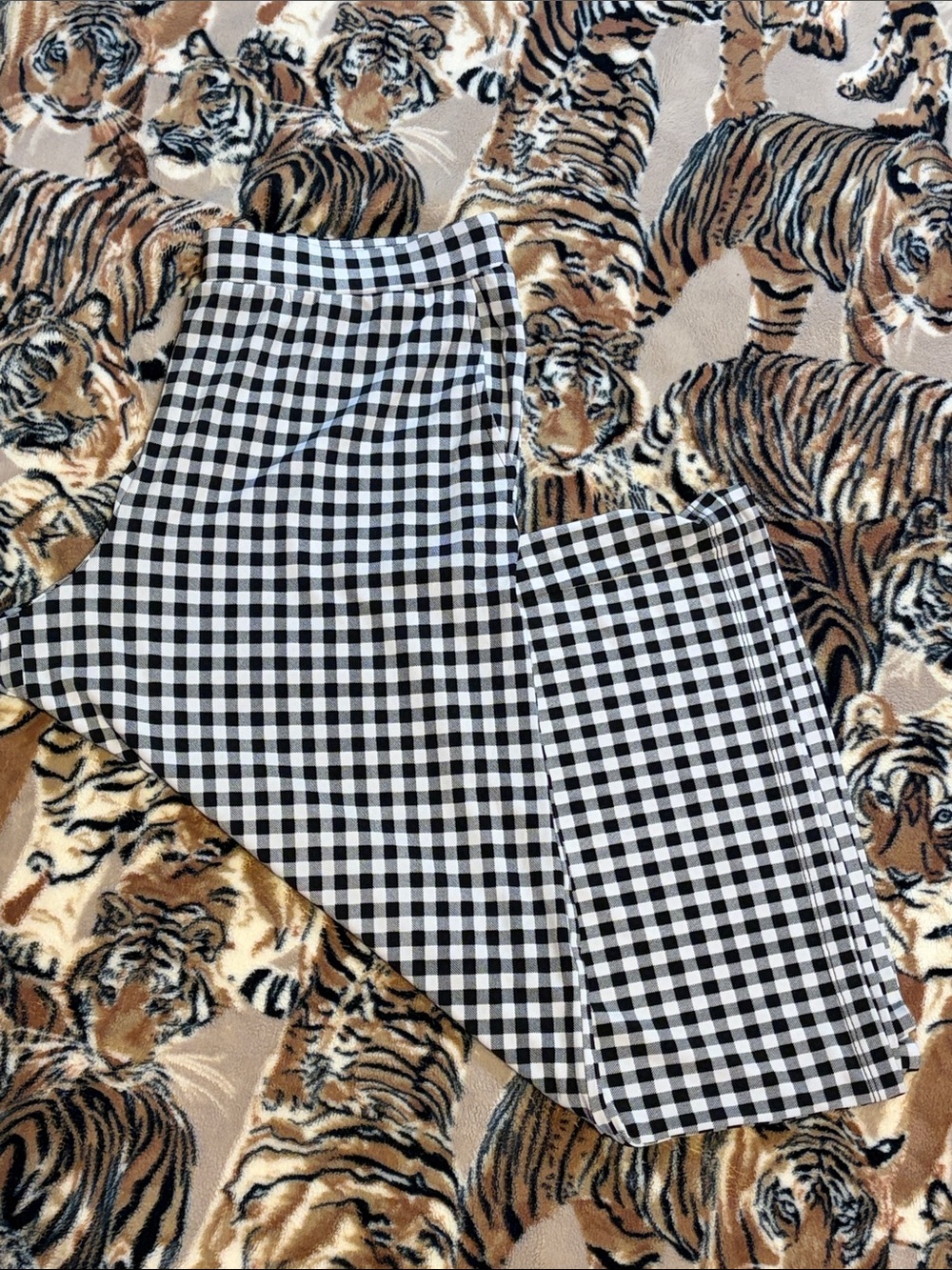 👖Susan Graver Regular Printed Liquid Knit Pull-On Culotte Pants ~ Black Check